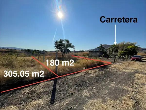 Terreno en Venta camino Atlacholoaya 180 m2