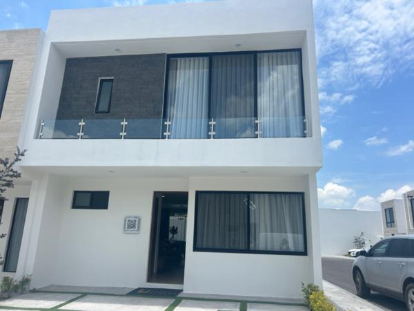 Casa en condominio a la venta en Zibatá, El Marqués: Ubicación premium y amenidades