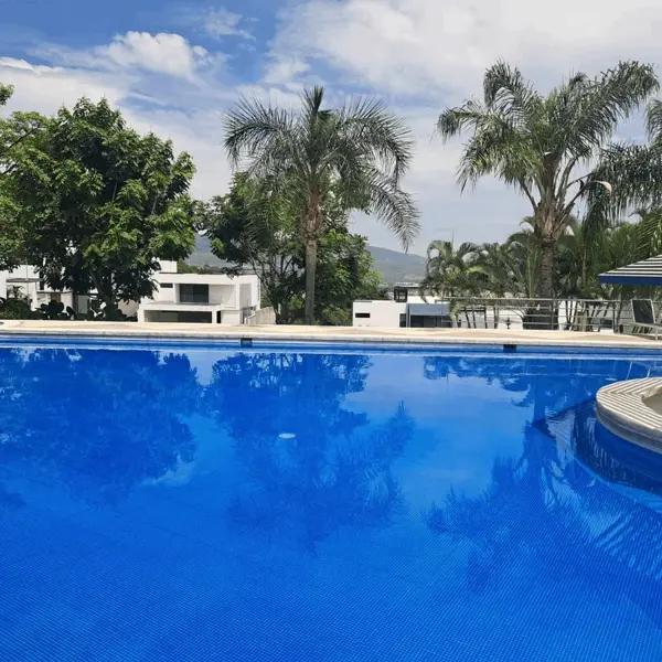 RESIDENCIAL CORINTO CASA UN NIVEL CON ROOF GARDEN, BUNGALOW, JACUZZI Y VISTA PANORAMICA. CASA CLUB
