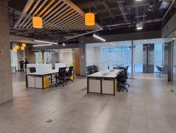 RENTA OFICINA PLUG AND PLAY TLALNEPANTLA