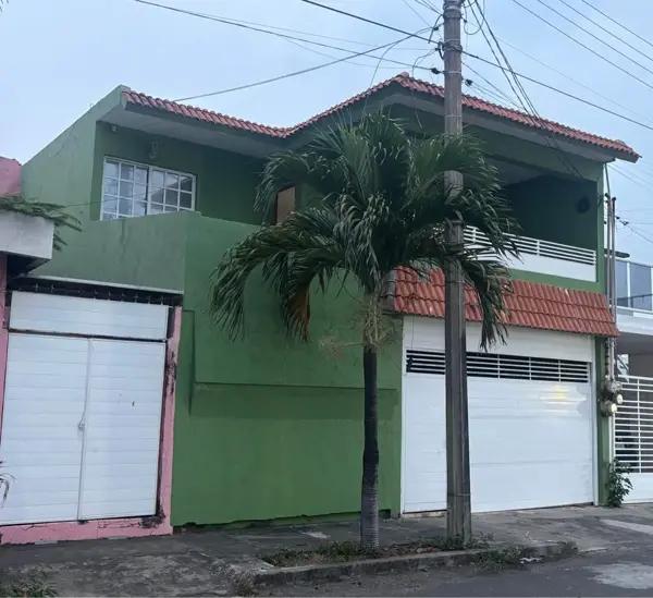 VENDO CASA CERCA DEL CENTRO DE VERACRUZ VENDO CASA CERCA DEL CENTRO DE VERACRUZ