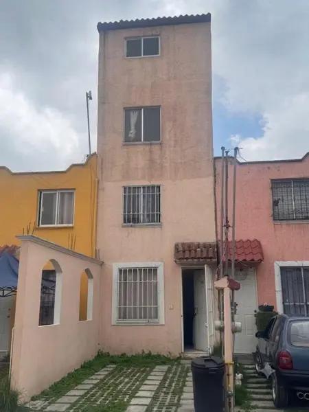 SE VENDE CASA EN GEOVILLAS INDEPENDENCIA, TOLUCA, EDO DE MEXICO.