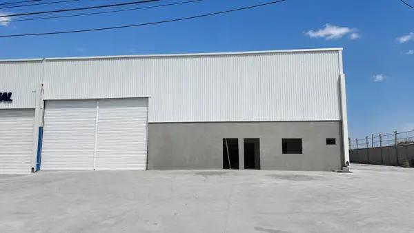 BODEGA COMERCIAL EN RENTA | 1,200 M² | PERIFERICO | PEQUEÑA ZONA INDUSTRIAL, TORREÓN, COAHUILA BODEGA COMERCIAL EN RENTA | 1,200 M² | PERIFERICO | PEQUEÑA ZONA INDUSTRIAL, TORREÓN, COAHUILA