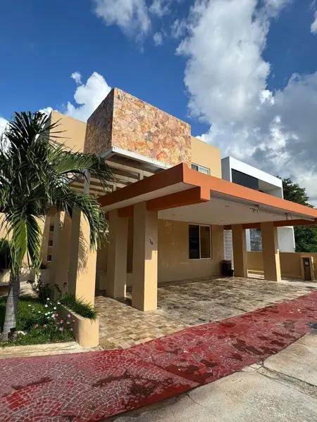 Casa en venta  privada altozano frente al lago