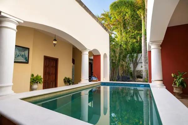 | Casa en Venta en Santa Lucía, Centro Histórico de Mérida | | Casa en Venta en Santa Lucía, Centro Histórico de Mérida |
