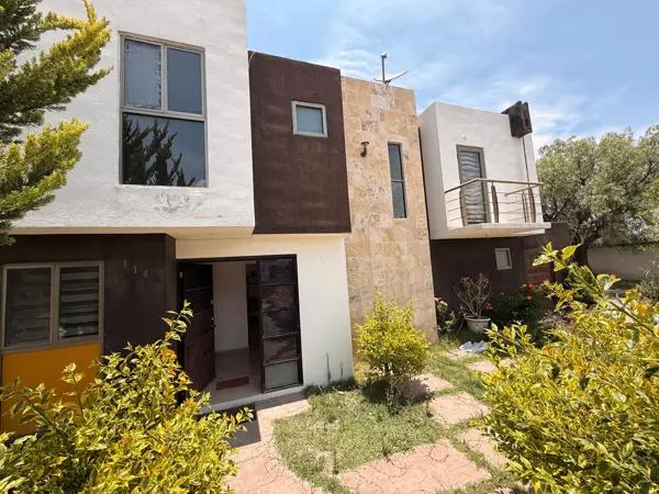 Casa en venta en Paseos de Chavarría, Mineral de la Reforma, Hidalgo