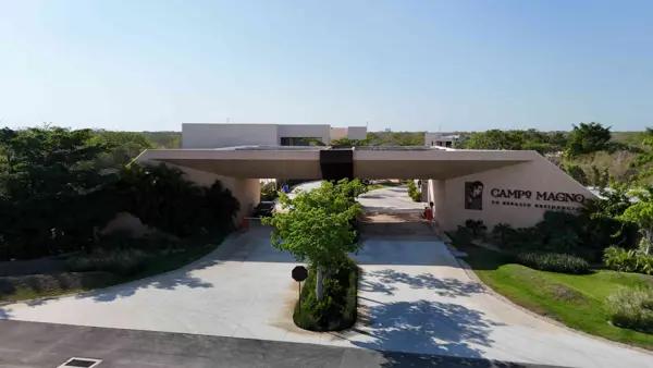 CAMPO MAGNO || LUJOSA PRIVADA RESIDENCIAL CON LOTES DE TERRENO EN VENTA, UBICADA AL NORTE DE LA CIUDAD DE MÉRIDA, EN KOMCHEN
