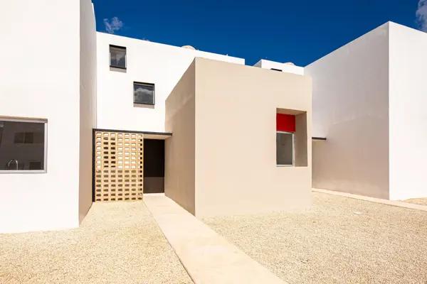 LAS PALMAS MOD. 96 || RESIDENCIAS DE GRAN TAMAÑO EN VENTA, CON EXCELENTE UBICACION AL ORIENTE DE MERIDA A UNOS PASOS DE PERIFERICO