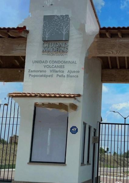 Terreno residencial en venta en Ciudad Maderas Montaña, El Marqués, Querétaro