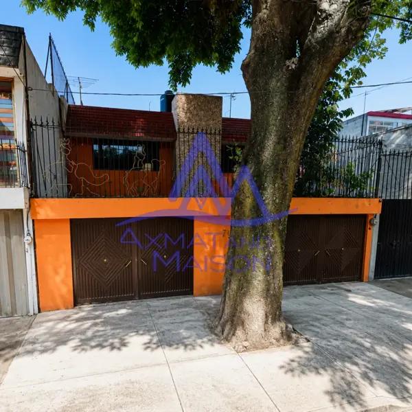 Casa en Venta en Campestre Churubusco, Coyoacán - Espaciosa y Bien Ubicada