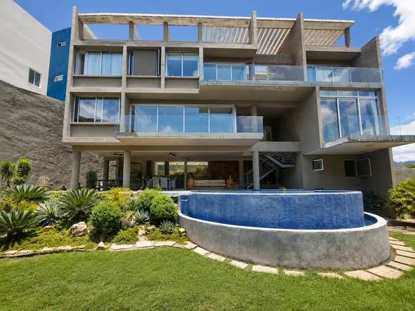 Residencia de Lujo con Vista a la Montaña | Landa + Suberville | Sierra Alta Residencia de Lujo con Vista a la Montaña | Landa + Suberville | Sierra Alta
