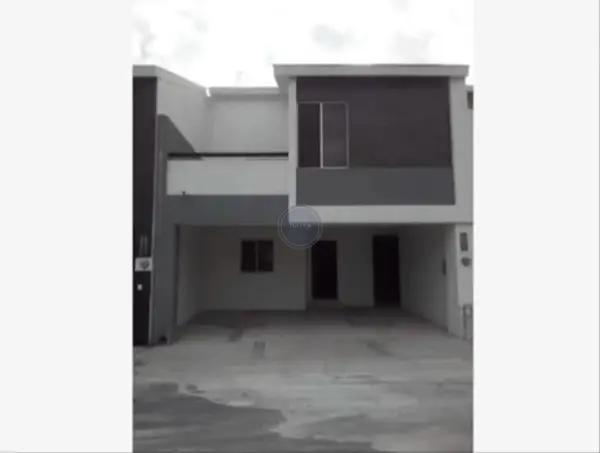 Casa en Renta Amueblada en Almería, Apodaca