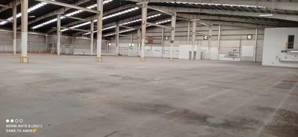 RENTA DE CEDIS 6531 M2 ALMACENAMIENTO CON OFICINAS 316 M2 ESTACIONAMIENTO 1653 M2