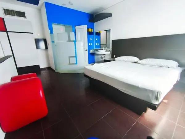VENDO MOTEL EN VERACRUZ SOBRE AVENIDA PRINCIPAL