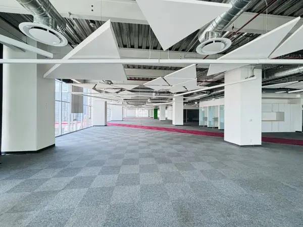 OFICINA ACONDICIONADA EN VENTA - AMPLIACIÓN GRANADA