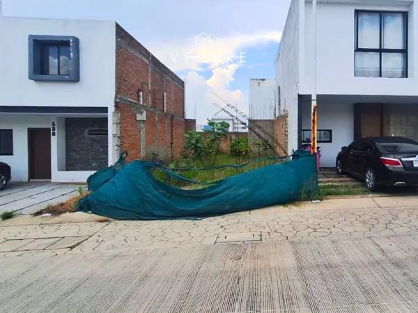 TERRENO EN VENTA EN FRACCIONAMIENTO ADAMAR, TLAJOMULCO DE ZUÑIGA TERRENO EN VENTA EN FRACCIONAMIENTO ADAMAR, TLAJOMULCO DE ZUÑIGA