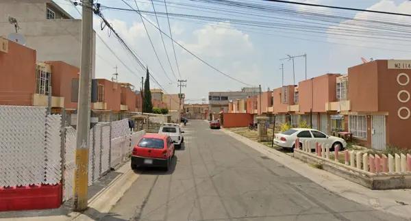 CASA ADJUDICADA EN VENTA EN HÉROES TECÁMAC, ESTADO DE MÉXICO.