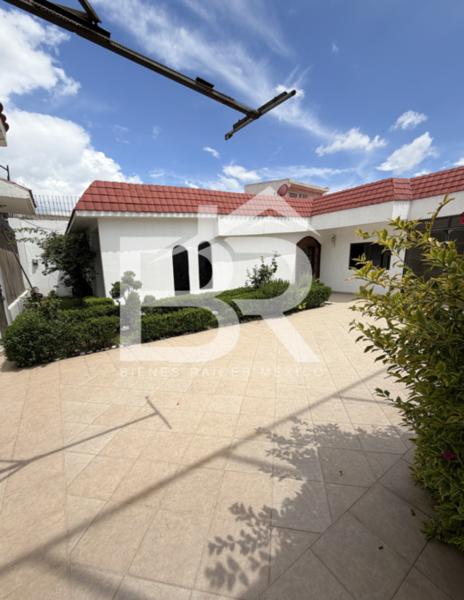 En Venta Casa en Hacienda Ojo de Agua
