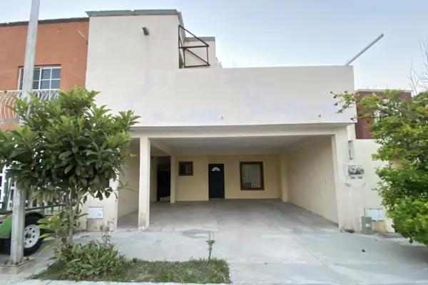 RENTA de Casa en Hacienda “El Cortijo”