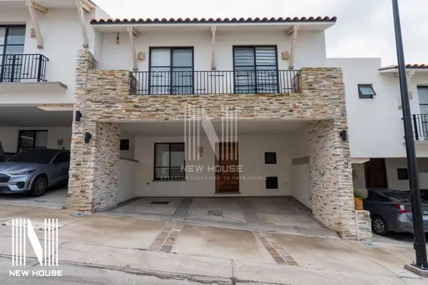 Casa en VENTA en Lombardia Residencial 4
