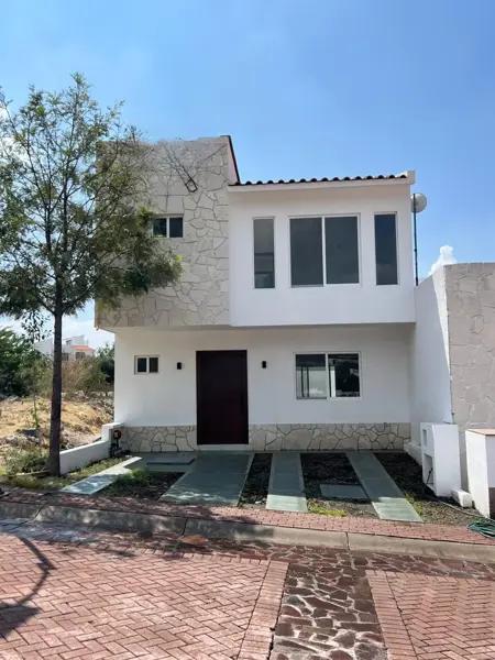 Casa Nueva en Ciudad Maderas Montaña, Querétaro $3,750,000 mxn