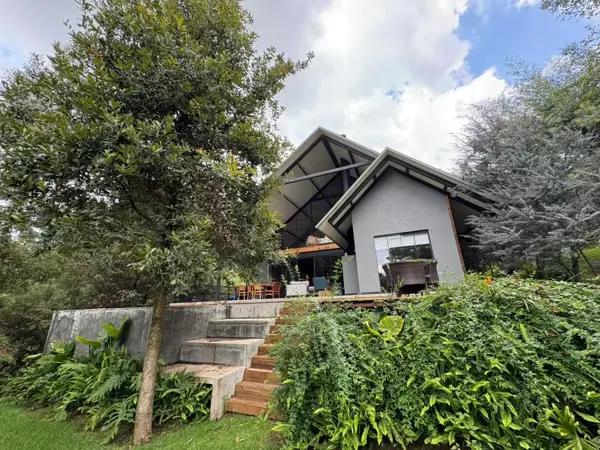 CASA EN VENTA EN SAN SIMÓN EL ALTO