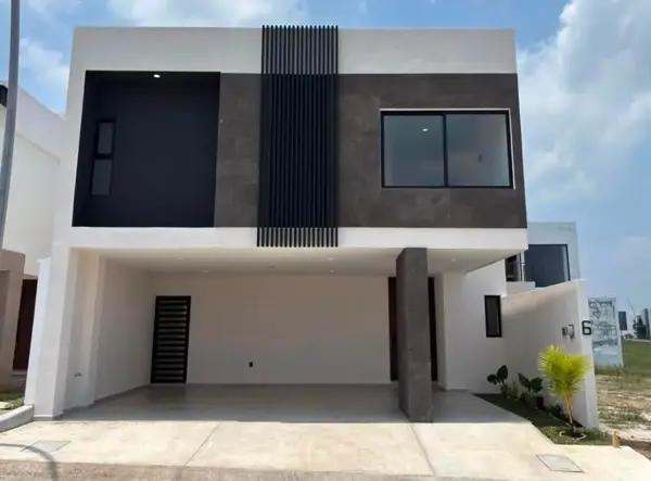 VENDIO CASA EN BOCA DEL RIO, CERCA DE LA RIVIERA VERACRUZANA