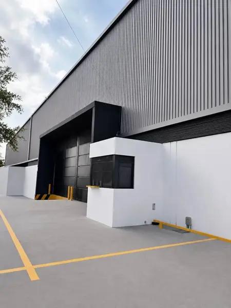 Bodega industrial en renta ubicada en cluster industrial  carret. Silao -Mexico a 5 min de pto intet