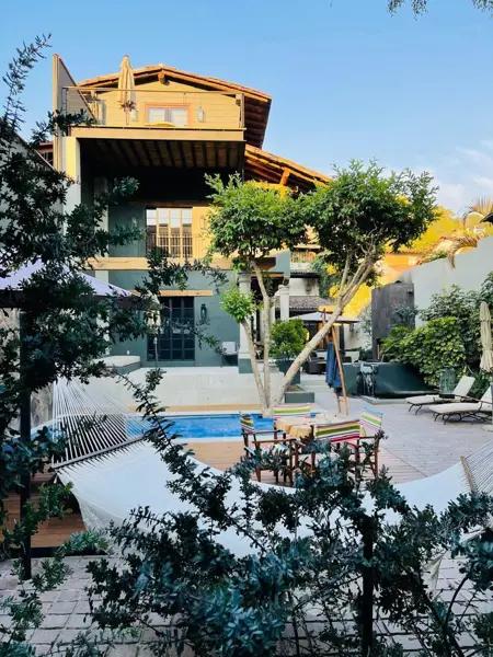 CASA EN VENTA EN VALLE DE BRAVO