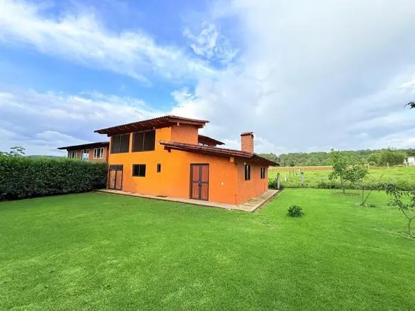 CASA EN RENTA, CERRO COLORADO. CASA EN RENTA, CERRO COLORADO.