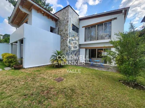 CASA EN VENTA CERCA DEL CLUB DE GOLF, AVÁNDARO CASA EN VENTA CERCA DEL CLUB DE GOLF, AVÁNDARO