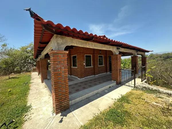 Finca-Rancho en venta en Agosto, Comala, Colima