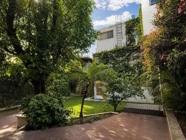 CASA EN VENTA COLINAS SAN JERONIMO
