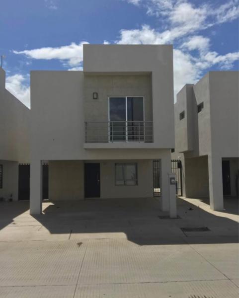 Renta casa Aurea Residencial