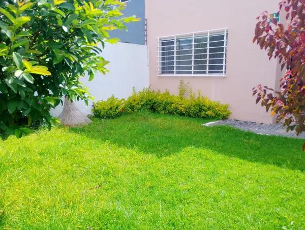 AMPLIA CASA A LA CALLE CON JARDIN CERCA A LA RECTA EN MOMOXPAN