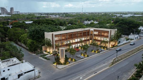 LOCAL EN VENTA EN MÉRIDA YUCATÁN EN PLAZA COMERCIAL EN DZITYÁ