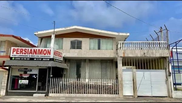 casa en venta en el fracc moderno Veracruz, Ver.