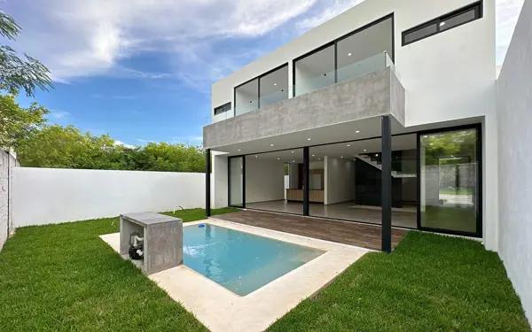 CASA EN VENTA EN RESIDENCIAL EN TEMOZÓN NORTE