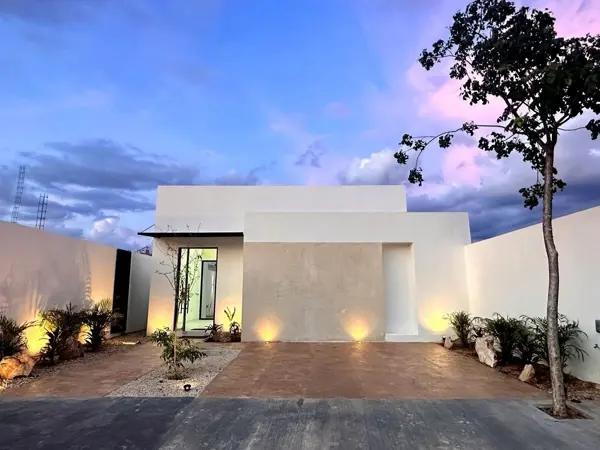 CASA EN  VENTA EN CONKAL