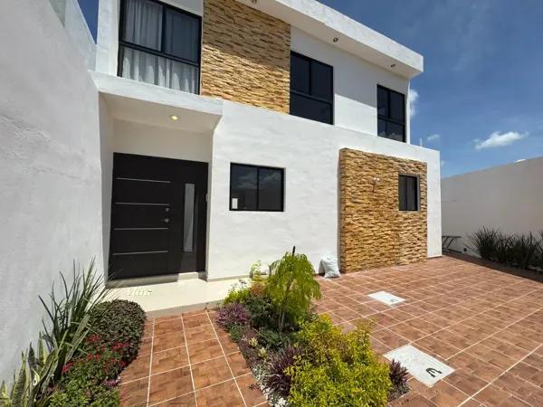 CASA EN VENTA UBICADA EN DZITYA CON 3 RECAMARAS CASA EN VENTA UBICADA EN DZITYA CON 3 RECAMARAS