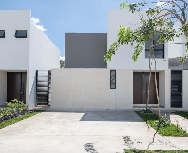 CASA EN VENTA EN PRIVADA EN CHOLUL