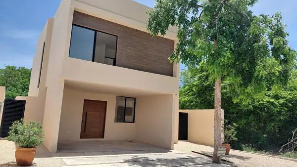CASA NUEVA EN RESIDENCIAL I 4 REC + ALBERCA CASA NUEVA EN RESIDENCIAL I 4 REC + ALBERCA