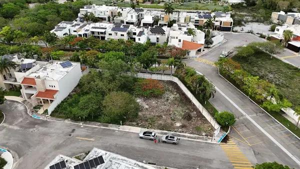 TERRENO EN RESIDENCIAL EN ALTABRISA I LISTO PARA CONSTRUIR