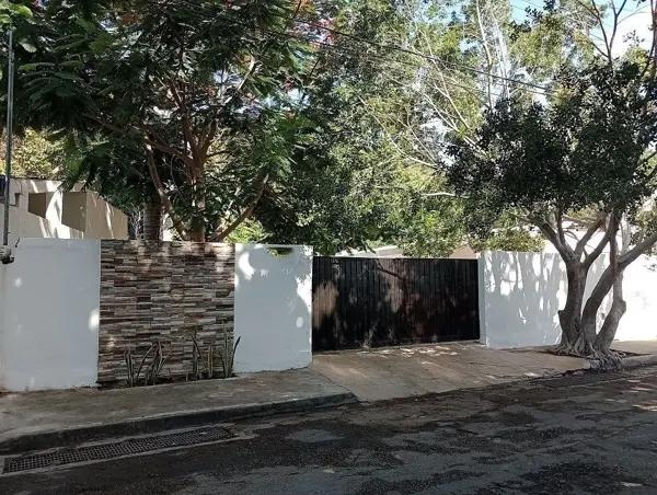 CASA EN VENTA DE UNA PLANTA AL NORTE DE MERIDA CASA EN VENTA DE UNA PLANTA AL NORTE DE MERIDA