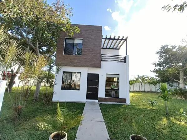CASA EN VENTA CON ROOF GARDEN I JACUZZI CASA EN VENTA CON ROOF GARDEN I JACUZZI