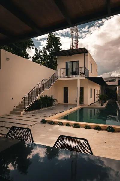 CASA EN VENTA EN ZONA PASEO DE MONTEJO I EQUIPADA Y CON PANELES SOLARES