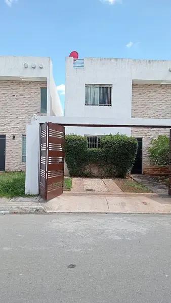 CASA EN VENTA EN LAS AMERICAS I 3 HAB CASA EN VENTA EN LAS AMERICAS I 3 HAB