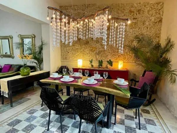 En venta casa a 3 cuadras de Paseo De Montejo En venta casa a 3 cuadras de Paseo De Montejo