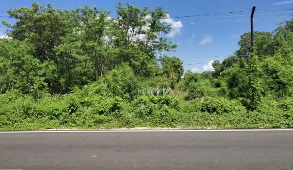 VENTA DE TERRENO EN KOMCHEN