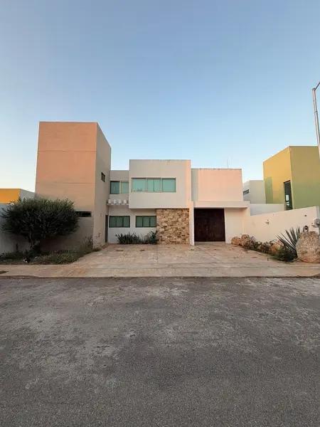 CASA EN VENTA SAN DIEGO CUTZ I 4 REC